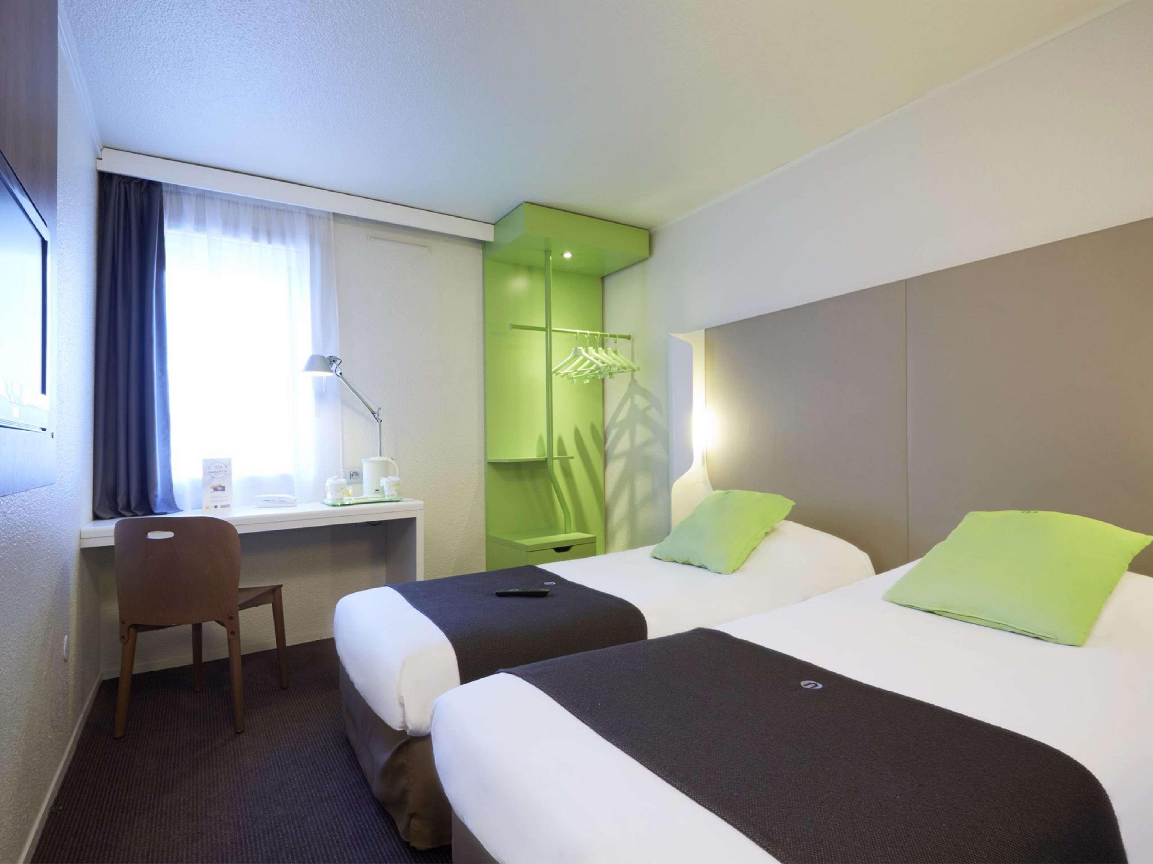 Campanile Paris Est - Pantin Hotell Eksteriør bilde