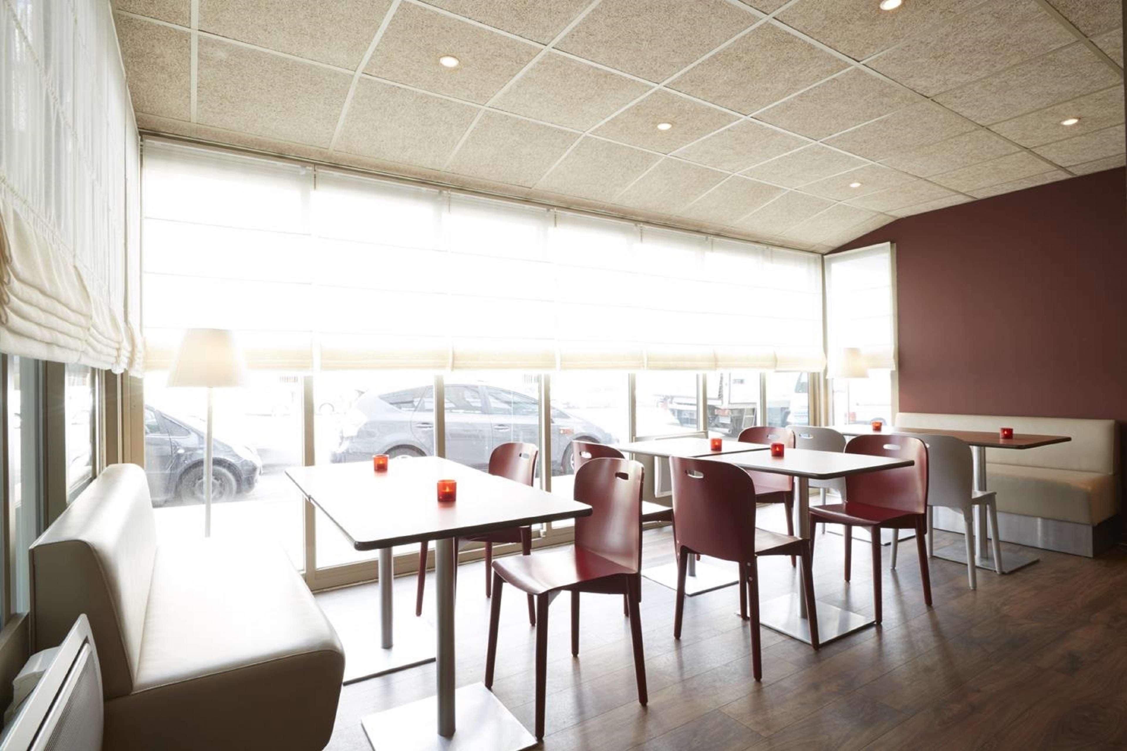 Campanile Paris Est - Pantin Hotell Eksteriør bilde