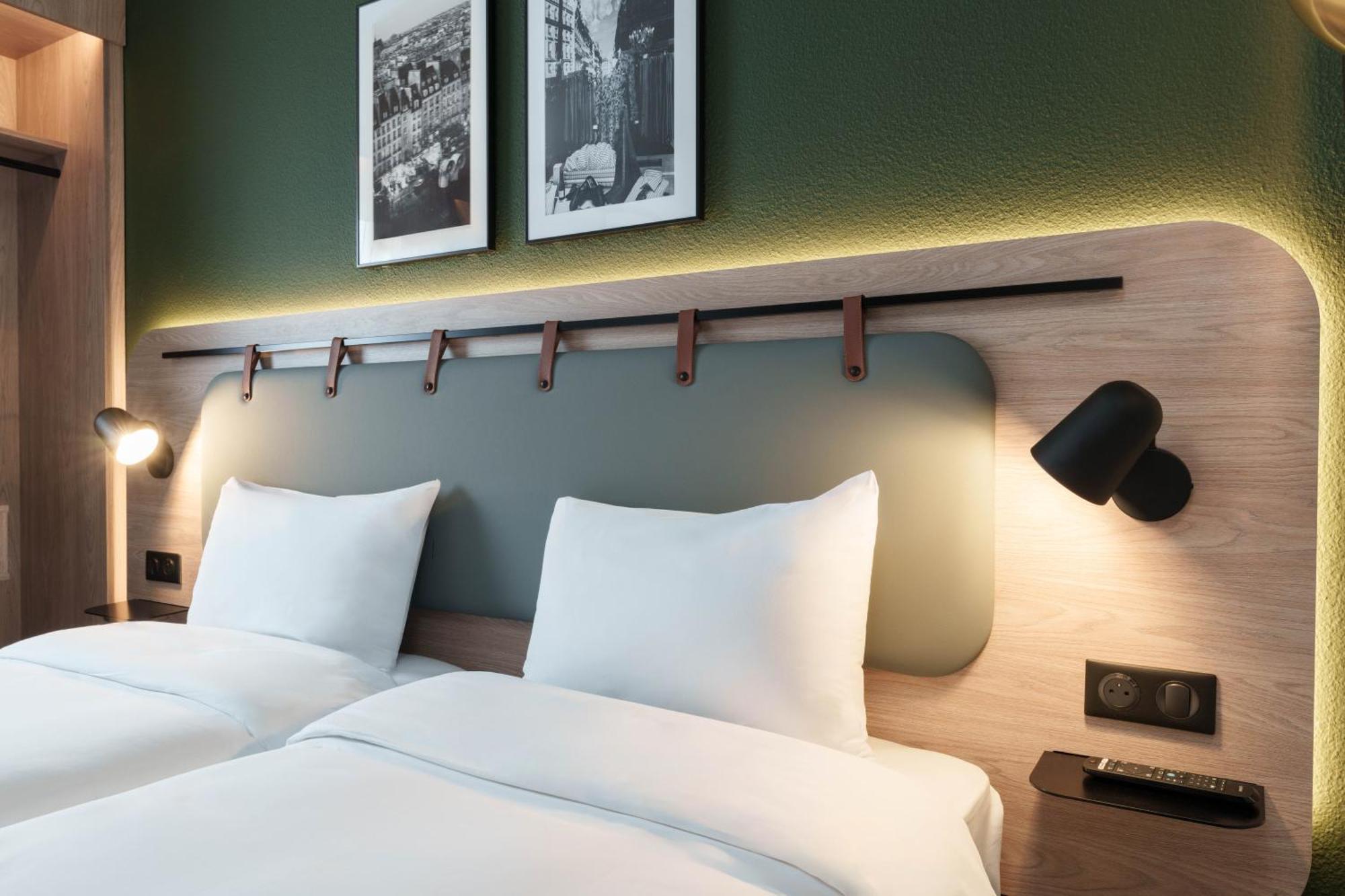 Campanile Paris Est - Pantin Hotell Eksteriør bilde