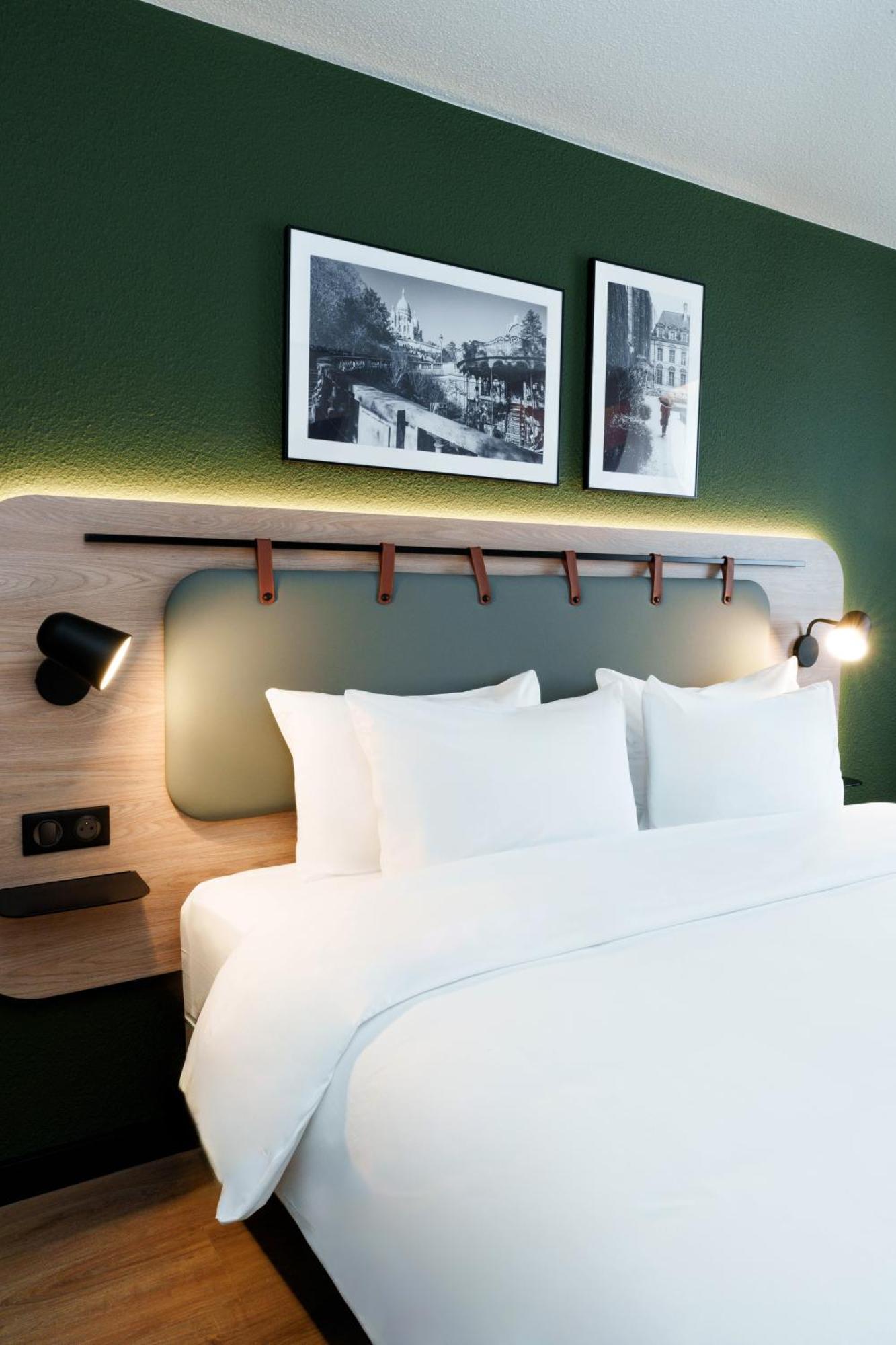 Campanile Paris Est - Pantin Hotell Eksteriør bilde